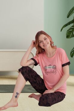 Alternative view of Γυναικεία Βαμβακερή Πιτζάμα Κάπρι Με Κοντό Μανίκι 17150 - ΚΟΡΑΛΙ, M